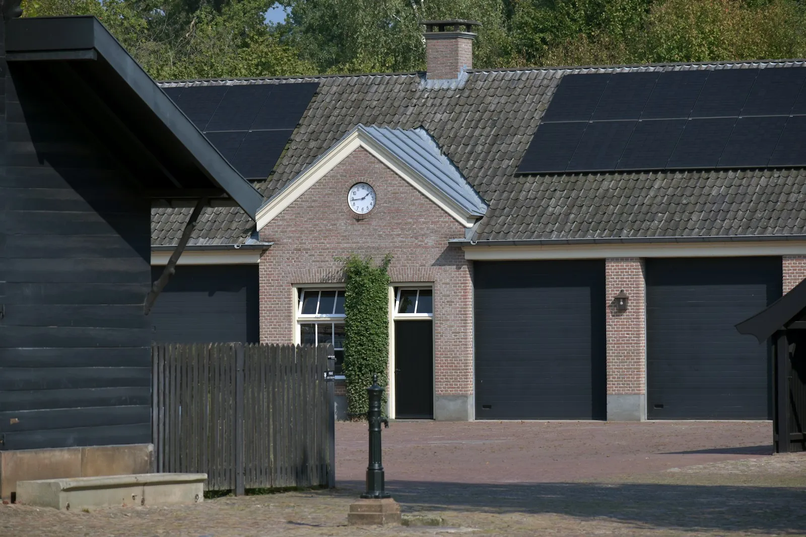 Zonnepanelen teruglevering: hoe werkt het in 2026?